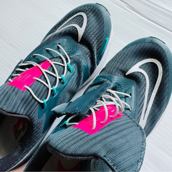 Nike Zoom Pegasus Flyease Teal and Pink Athletic Sneakers size 9.5 - Picture 9 of 11
